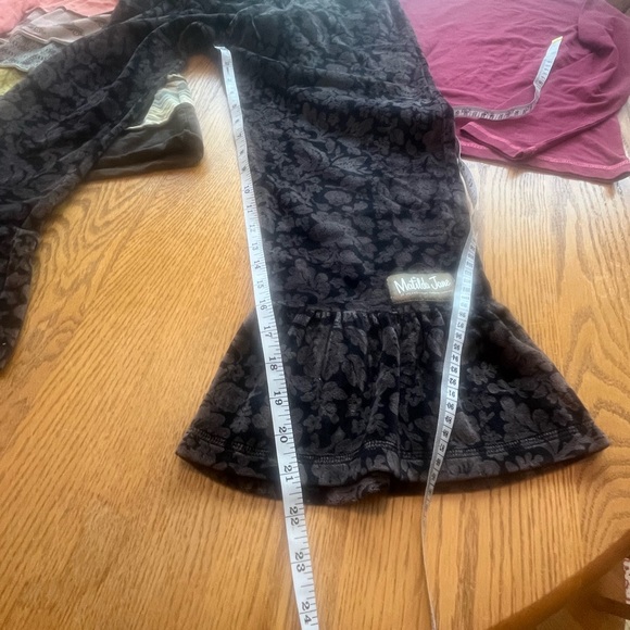 Matilda Jane Girls Size 10 Lot Dress Leggings Velvet Ruffles Halloween PJ Top - Picture 4 of 16